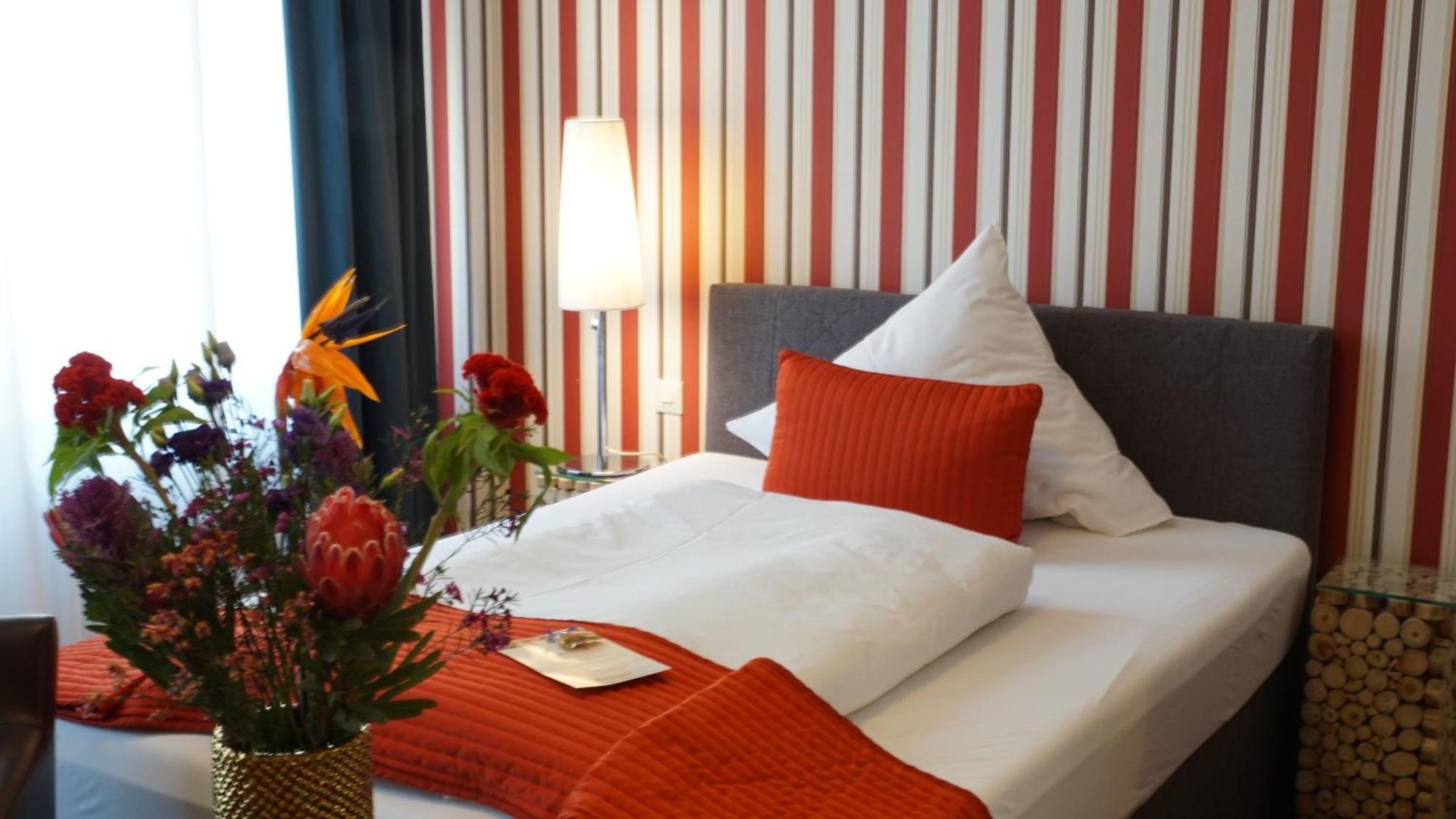 Suiten Hotel Dependance Laterne Baden-Baden Exterior photo
